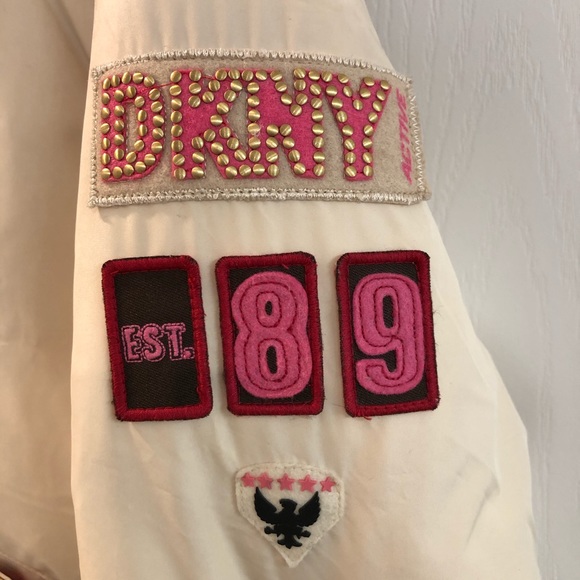 Y2K DKNY Puffer Hooded Jacket - Picture 2 of 9